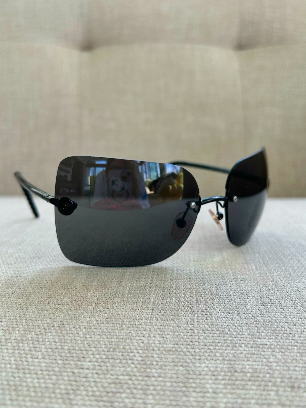 Authentic 90’s VINTAGE CHANEL Rimless Square Sunglasses in Black Gradient - Picture 6 of 15